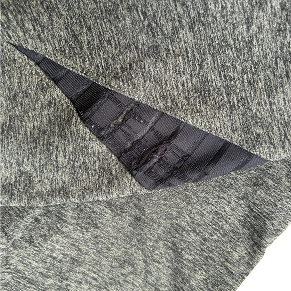 Beyond Yoga | Spacedye 7/8 High Waist Heathered Green Mesh Ankle, Size Small - Picture 8 of 8